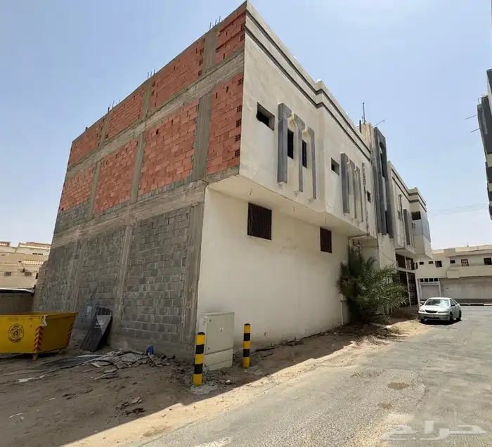 عمارة تجارية في محافظة بيشة للبيع 5