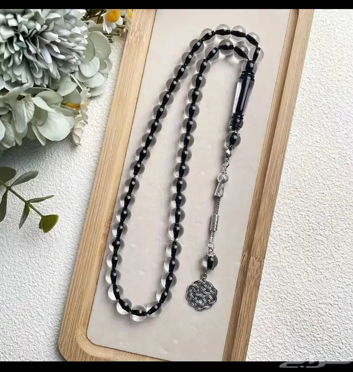 ساعات ومسابح فخمه 7