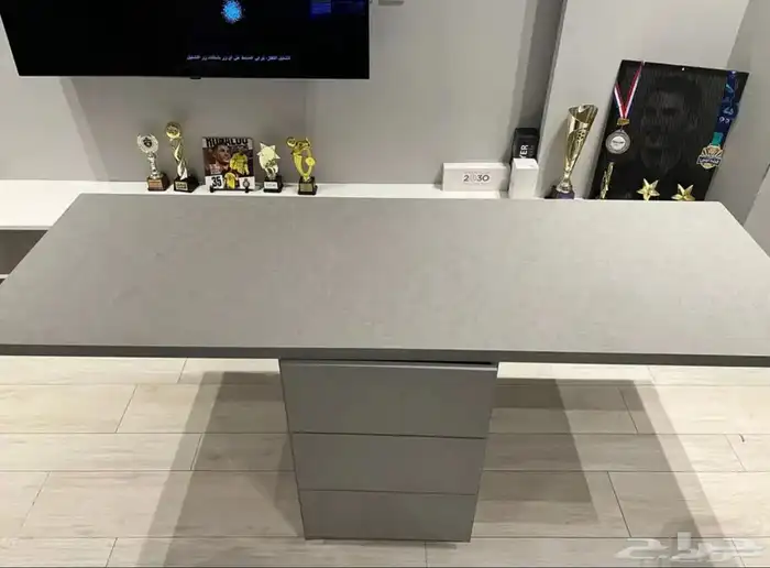 طاوله تصنيع سعودي 1