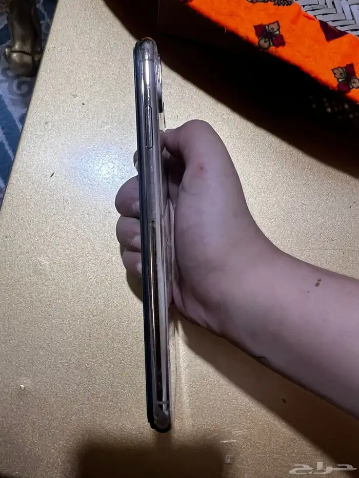 آيفون xs max للبيع 8