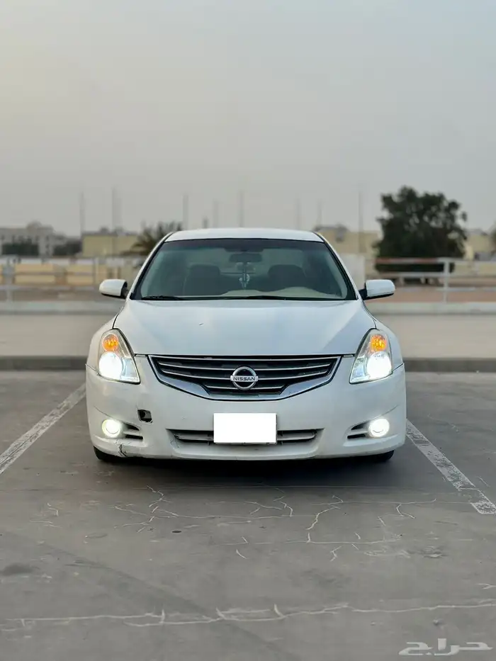 نيسان التيما 2010 للبيع والبدل 6