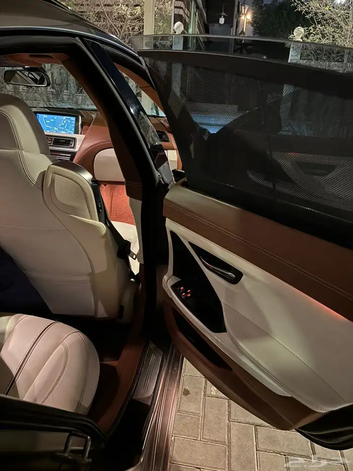للبيع BMW 640 نظيفة جدا 12