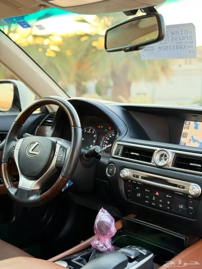لكزس GS350 سعودي 2014 بحالة الوكاله 17