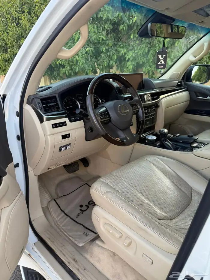 لكزس 2016 LX 5