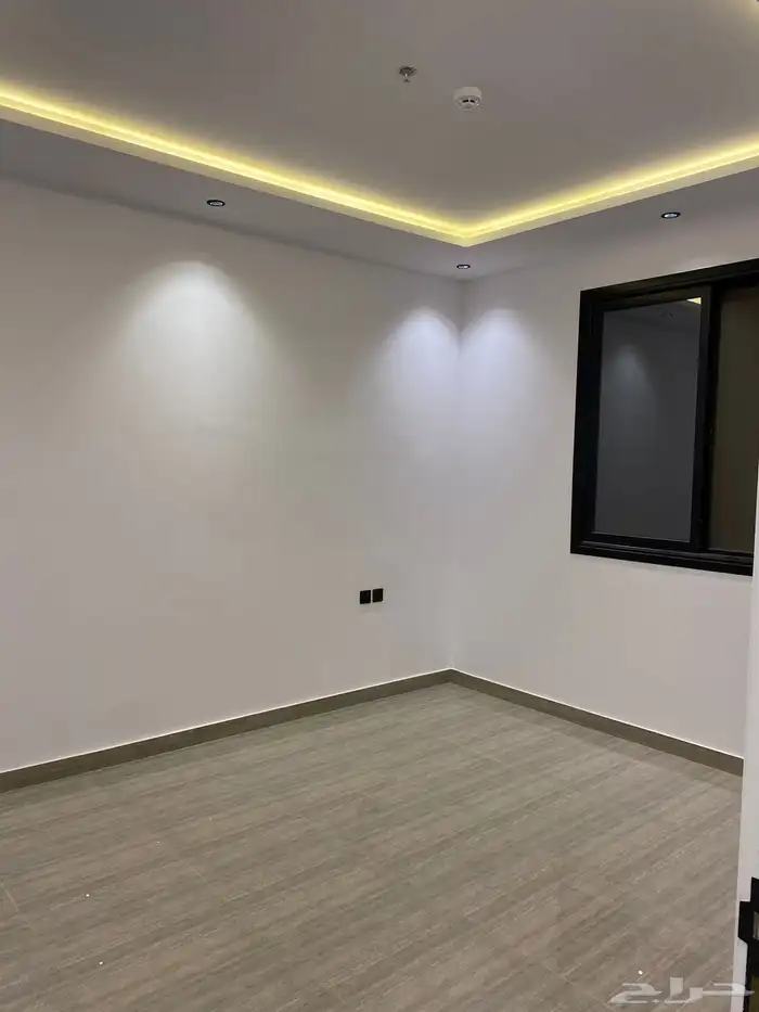 للبيع شقة في عمارة سكنية حي النهضه 12