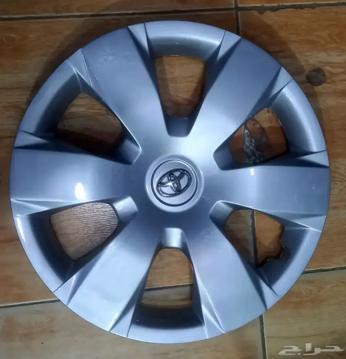 طقم طاسات تويوتا كامري اصلي وكاله طيس 0