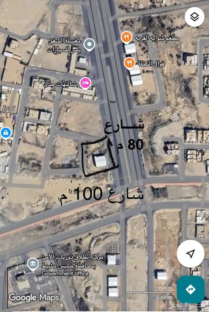معارض لايجار في موقع استراتيجي على شوارع رئيسية 100 و 80 1