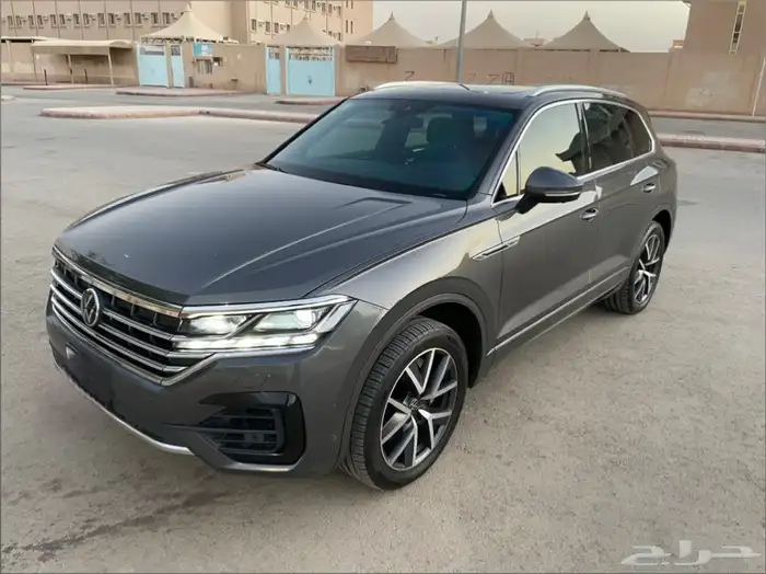 طوارق 2021 r-line شبه جديد 0
