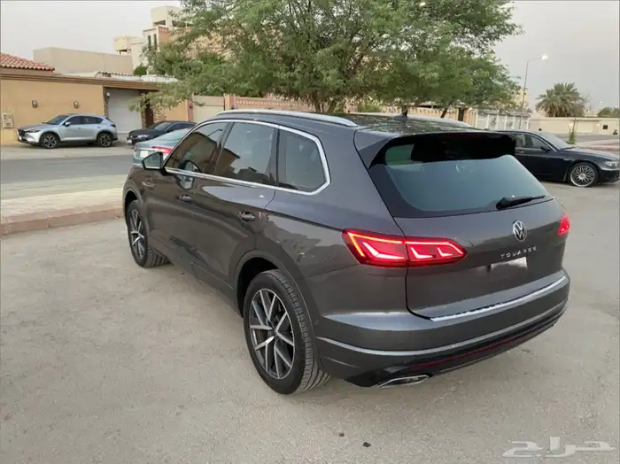 طوارق 2021 r-line شبه جديد 3