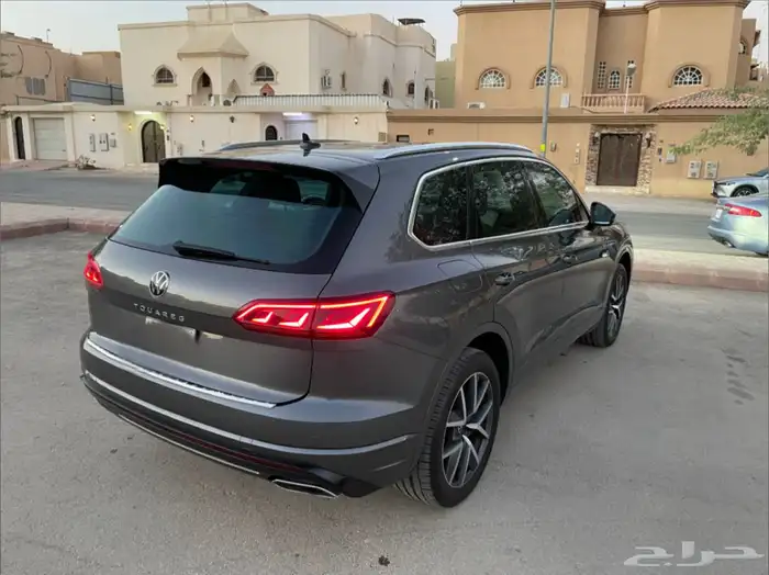 طوارق 2021 r-line شبه جديد 4