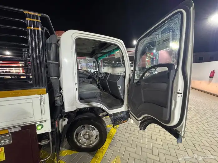 دينا ايسوزو ISUZU للبيع 9
