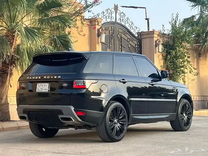 رنج روفر سبورت ديزل 2021 ( بحالة الجديد ) 4