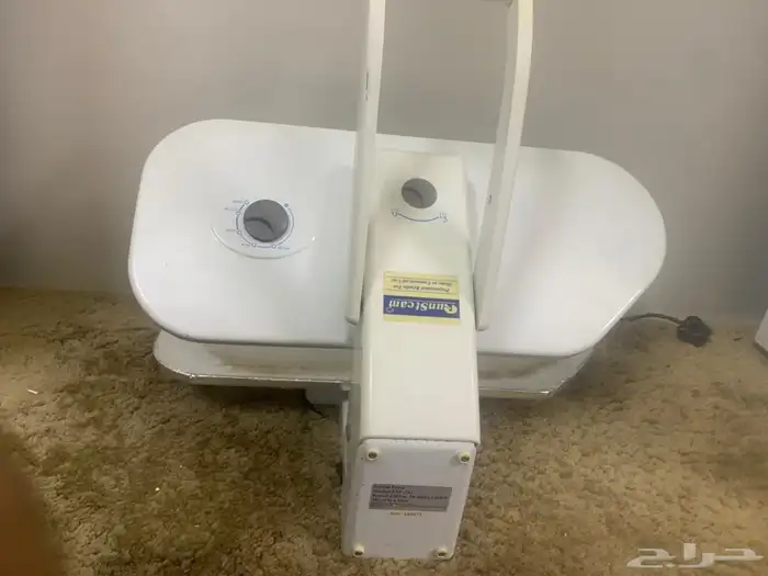 مكواة ملابس 1