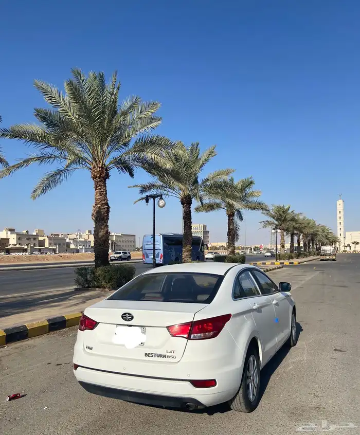 فاو بسترون b50 2018 سيارة نظيفة 7