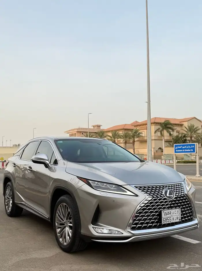 لكزس RX350 DD 2022 سعودي على الضمان 2