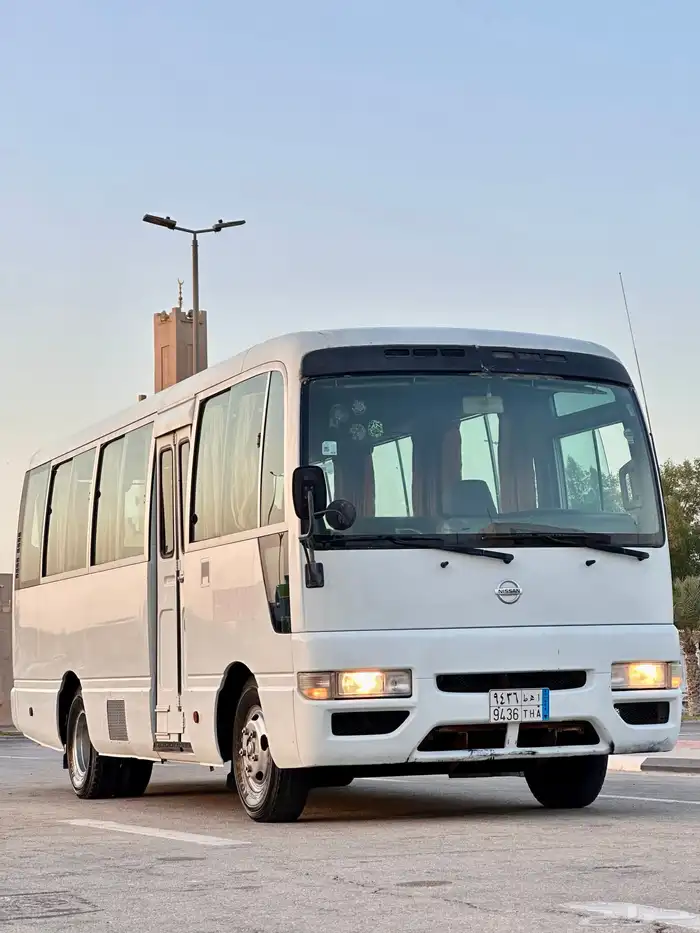 باص نيسان سيلفيان كوستر ديزل 30 راكب 33