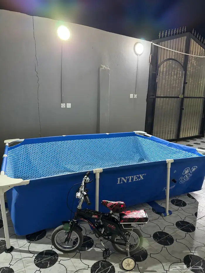 مسبح من ساكو للبيع 1