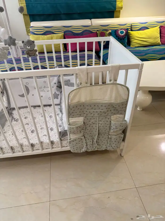 سرير اطفال 4