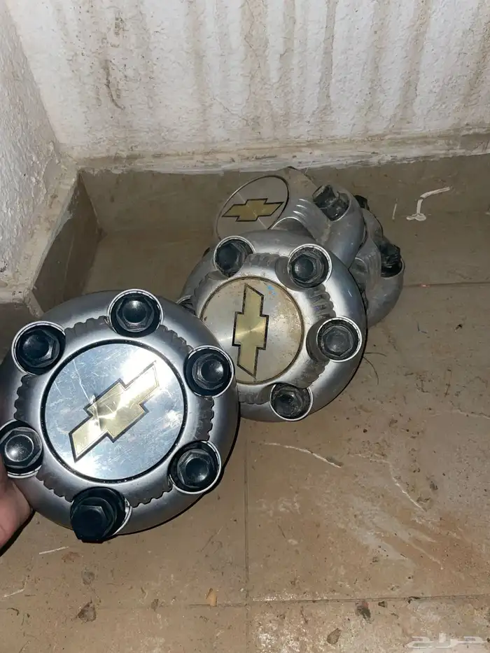 اكواب للسلفرادو  موديل 2007 الى2013 والتاهو 5