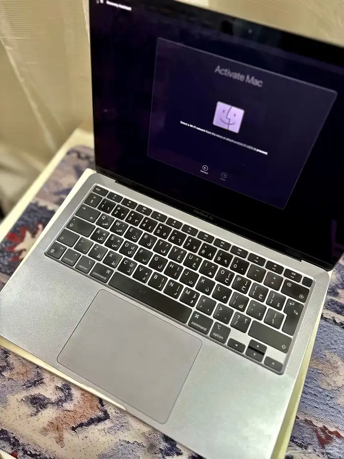 ماك بوك اير 2020 0