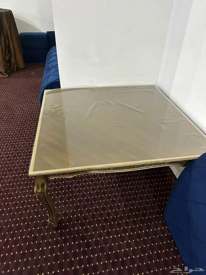 طاولة للمجالس 1