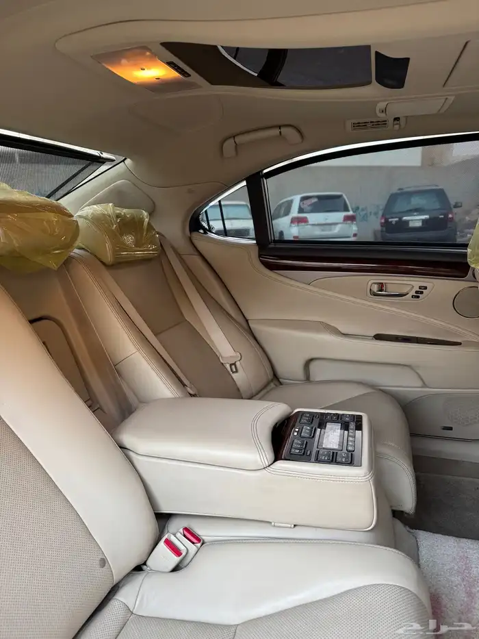 لكزس LS460L 2013 2