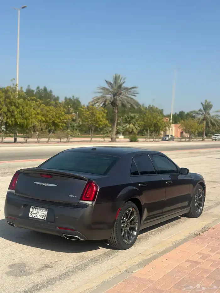 للبيع   كلايسلر 2018 300s) V8) 0