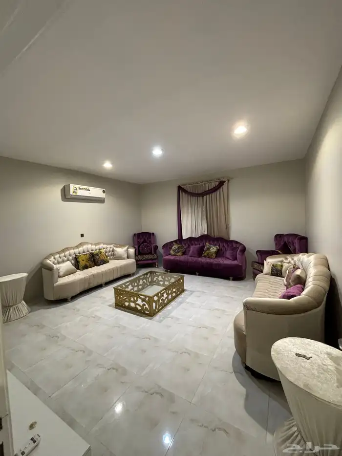 شقة مفروشة غرفتين ومطبخ للإيجار السنوي 1