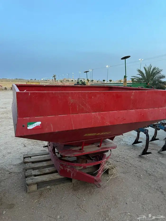 نثاره حراثه ايطاليه شبه جديده 2