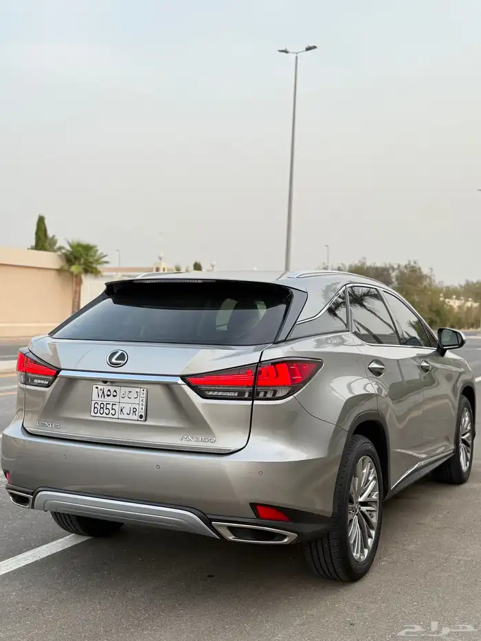 لكزس RX350 DD 2022 سعودي على الضمان 4