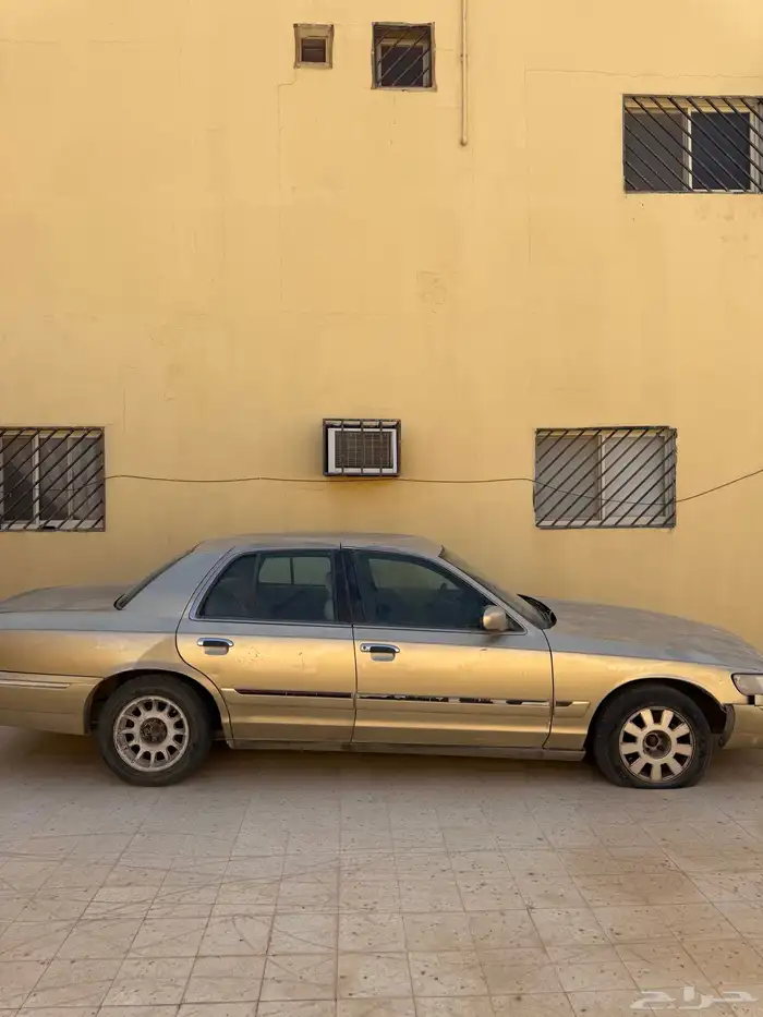 فورد ماركيز مديل 2000 2