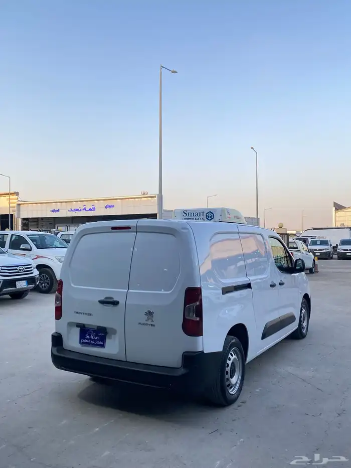 بيجو بارتنر ثلاجة 2023 شاص طويل 4