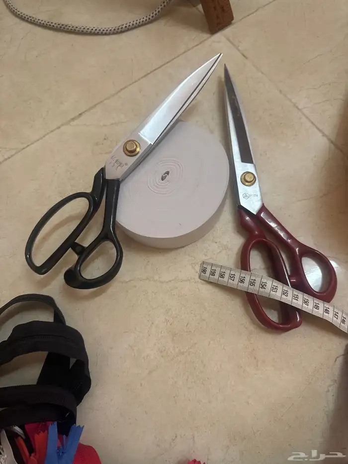 للبيع لوزام خياط 5