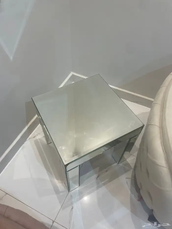 3 طاولات خدمة 2 وسط 1 كبيره 0