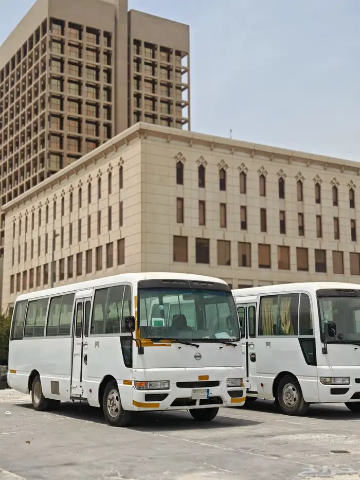 باص نيسان سيلفيان كوستر ديزل 30 راكب 11