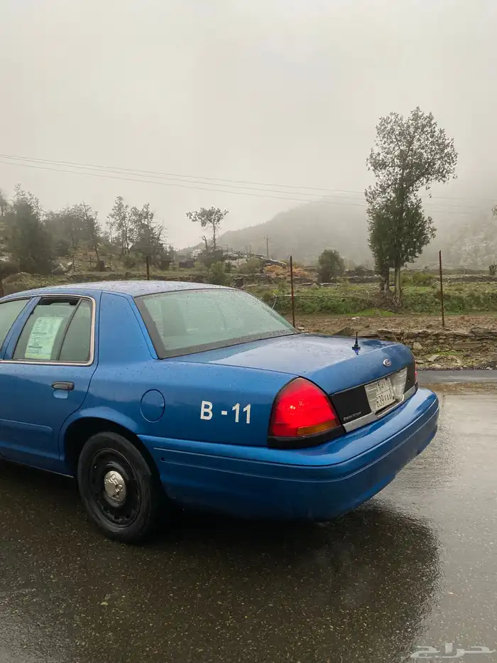 فورد كراون فكتوريا 1999 12