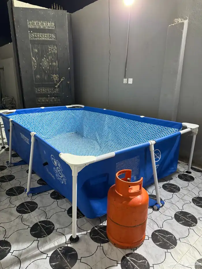 مسبح من ساكو للبيع 0