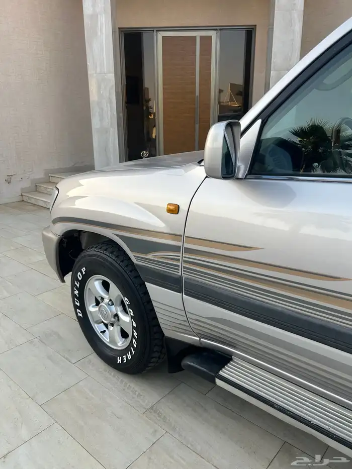 GXR-1-2002-لاندكروزر-خليجي 11