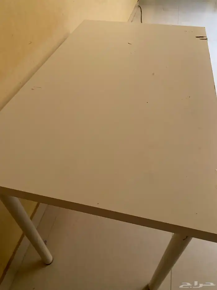 طاولة مكتب ابيض 2