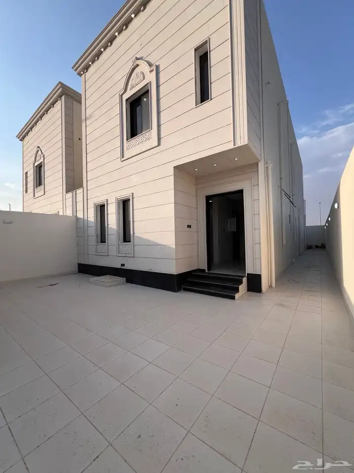 فلل للبيع بحي ذو حجي بسعر مغري 6