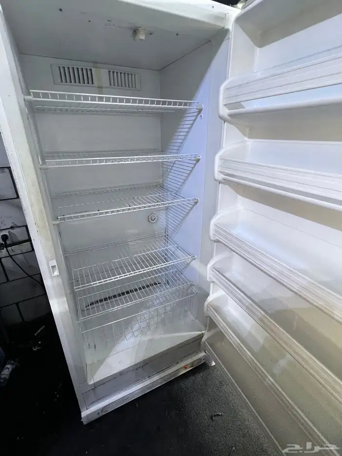 فريز. واقف الصناعة أمريكي المقاس 23 قدم 1