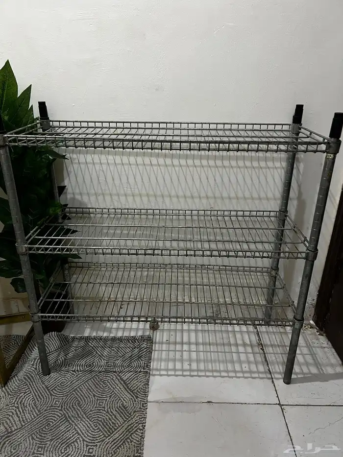 ستاند ستيل ارفف وسجاد وطاولة وستاند مطبخ 1