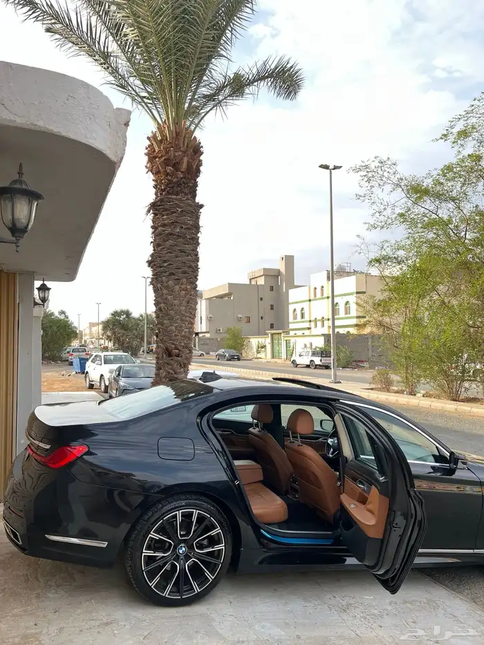 بي ام دبليو 18 محول 22 عرض خاص 26