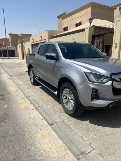 ايسوزو ديماكس للبيع index