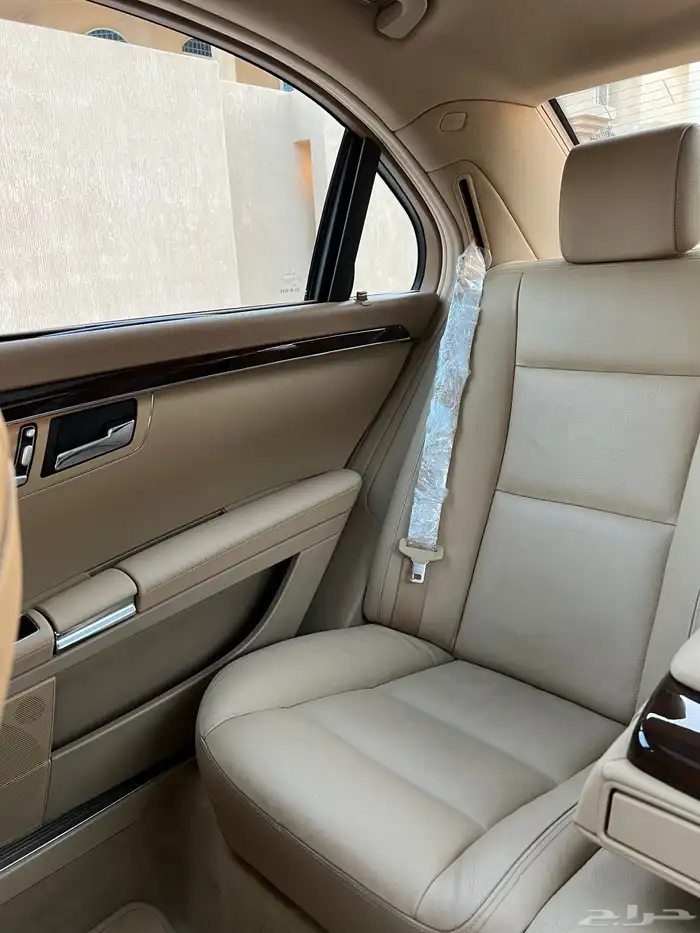 مرسيدس ( S350 ) الموديل 2010 ممشى قليل نظيف 37