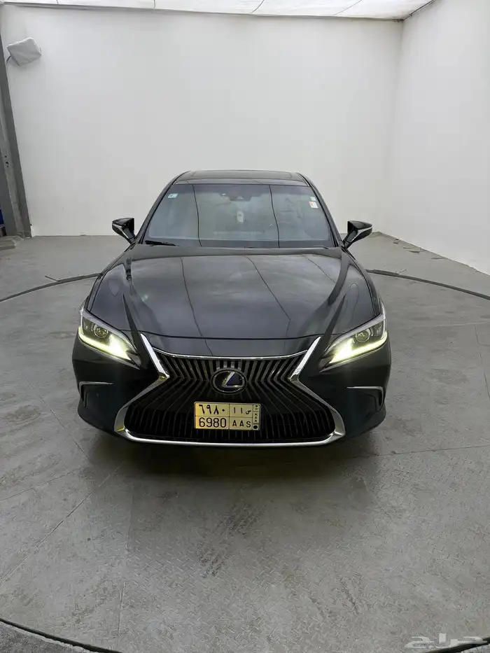 لكزس ES300H 2019 2