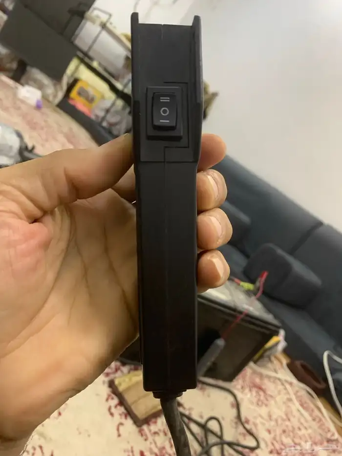 ونش للبيع اسمه winch موديله 4500 ويسحب 4500 شغال اوكي تغير 0