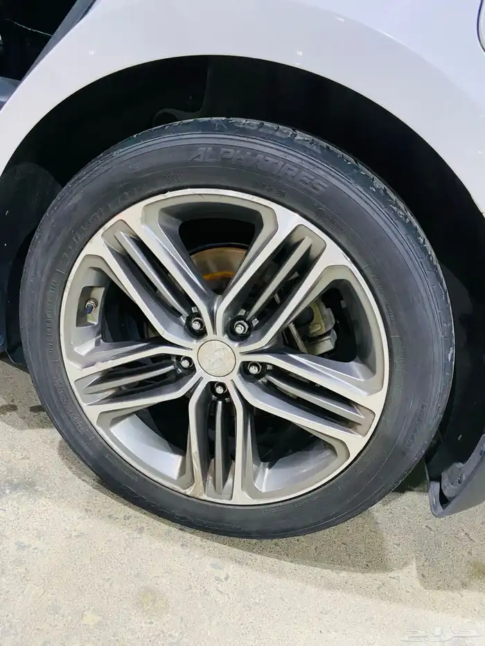هيونداى أزيرا 2019 11