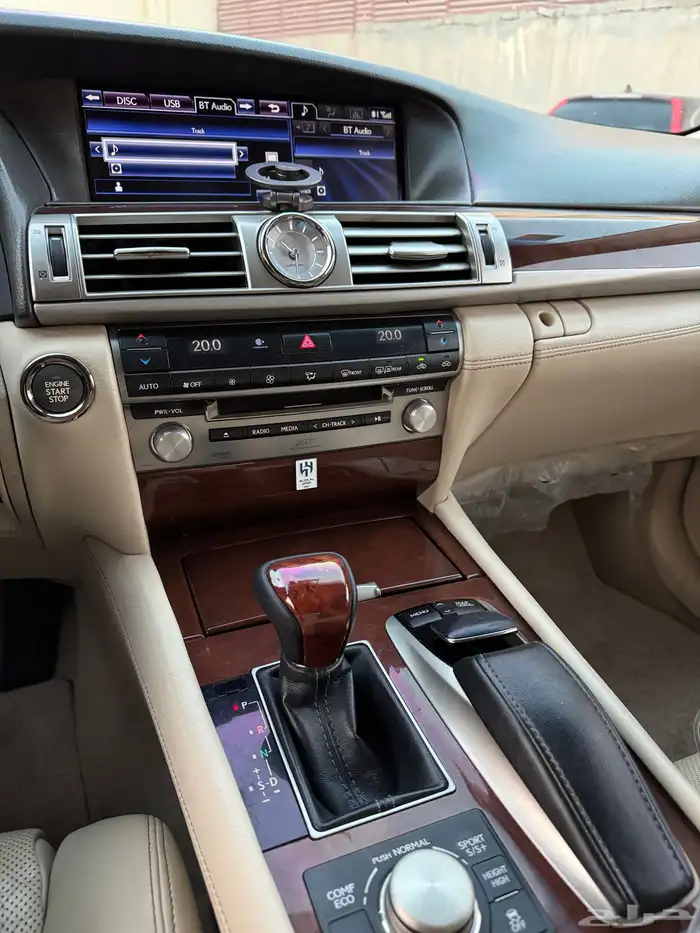 لكزس LS460L 2013 7