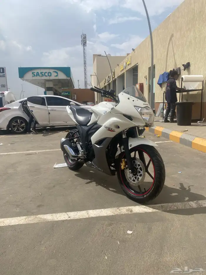 ريس سوزوكي مخزنن 5